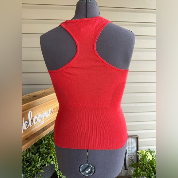 Vintage Celine racer back tank in red made of silk and cotton - Picture 4 of 7